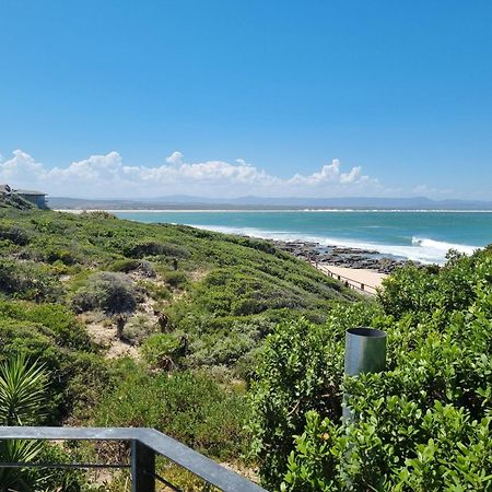 Atsupers Accommodation Jeffreys Bay Exterior photo