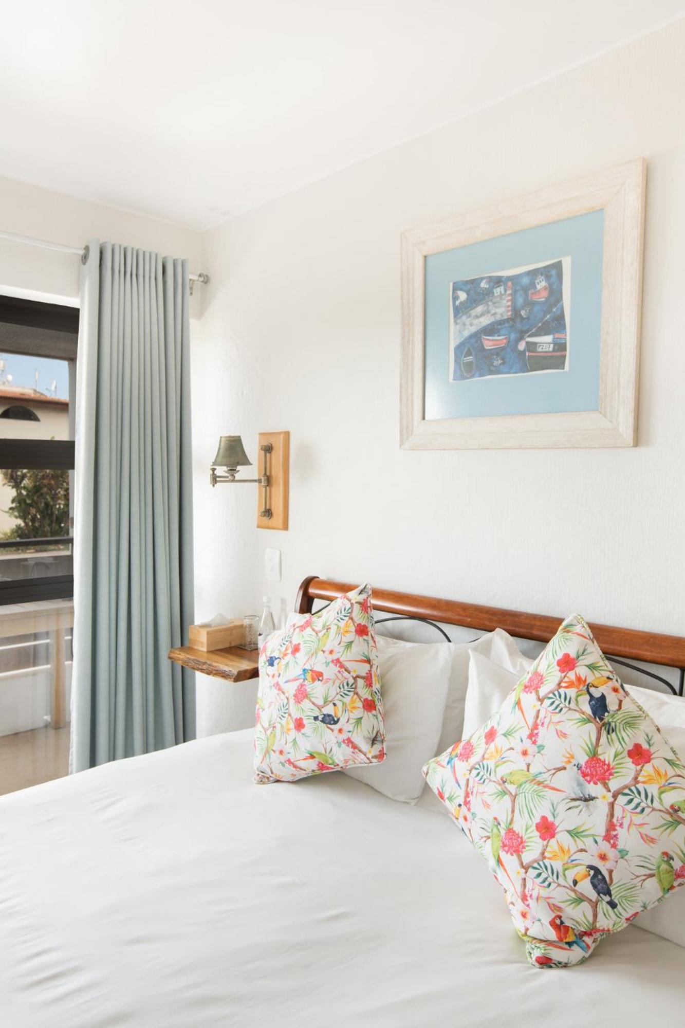 Atsupers Accommodation Jeffreys Bay Exterior photo