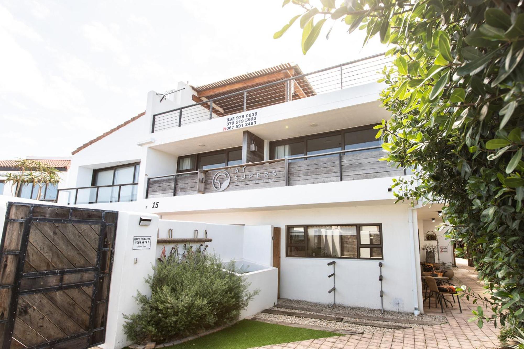 Atsupers Accommodation Jeffreys Bay Exterior photo