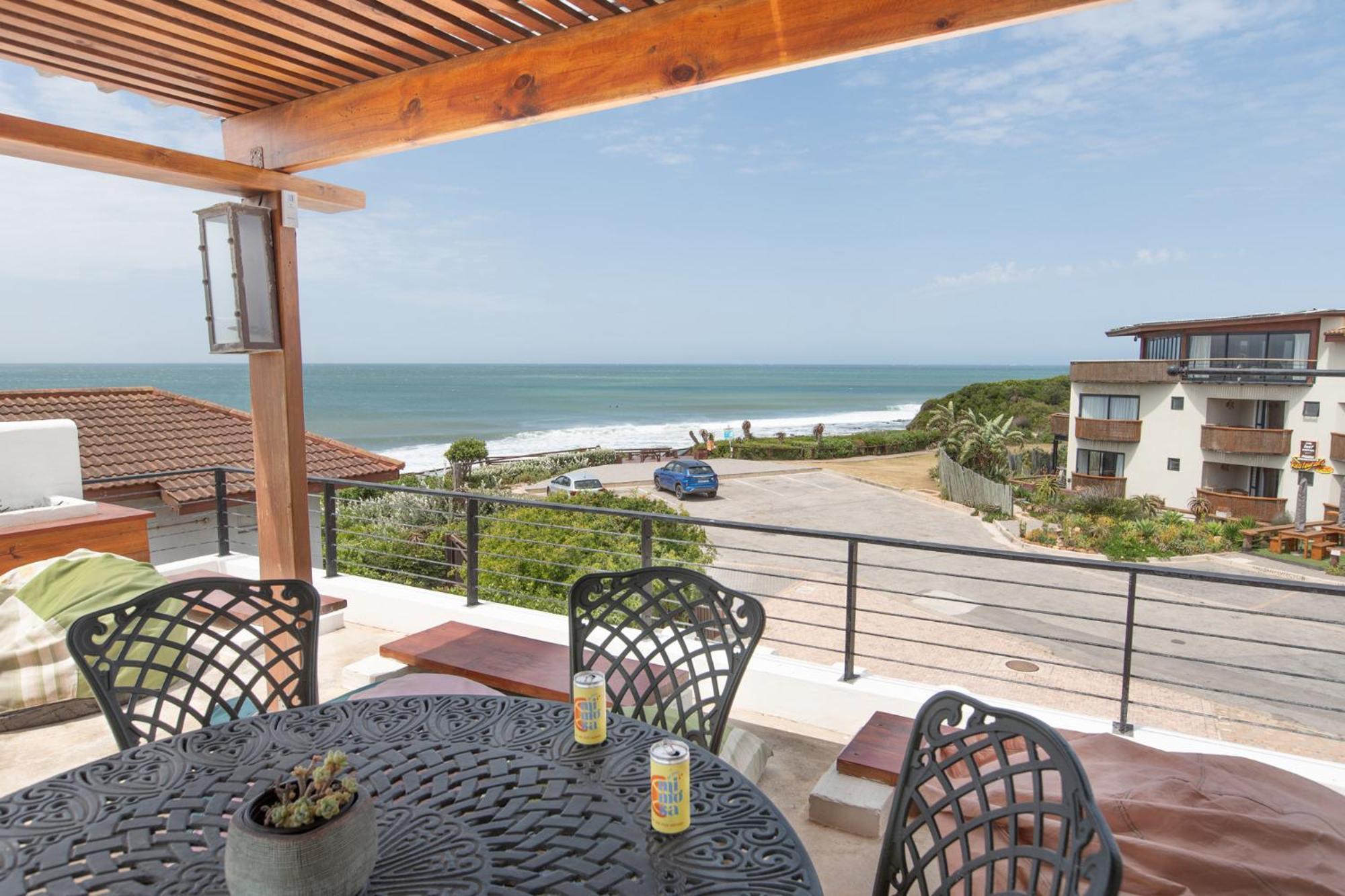 Atsupers Accommodation Jeffreys Bay Exterior photo
