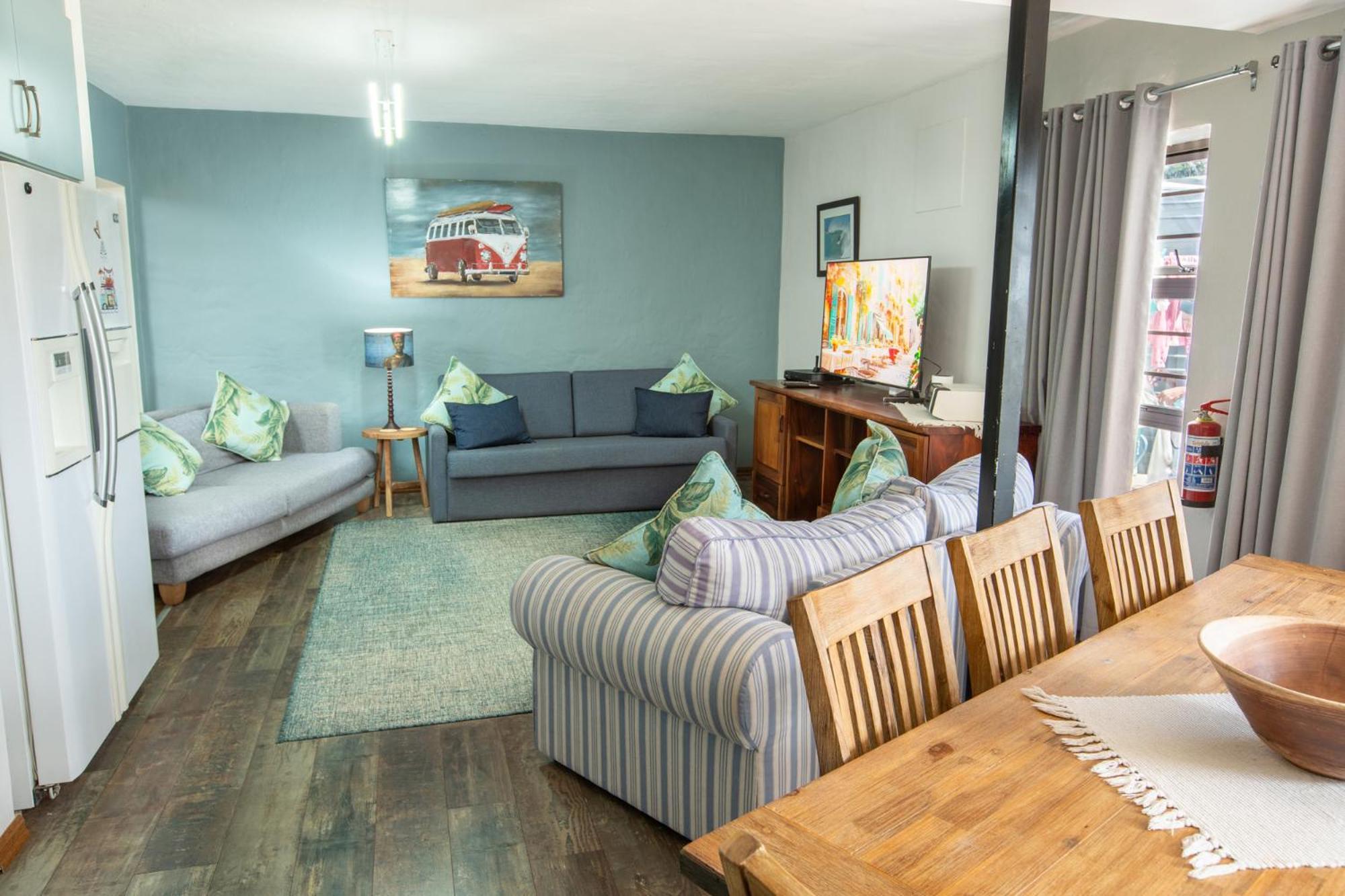 Atsupers Accommodation Jeffreys Bay Exterior photo